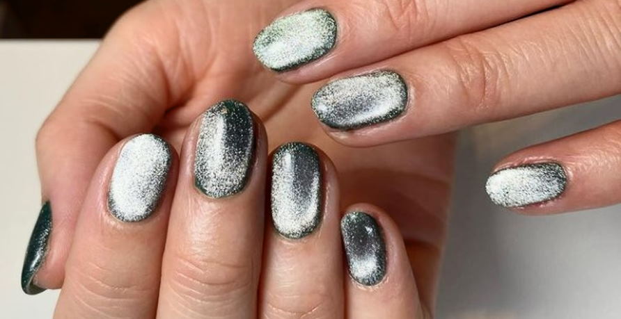 velvety-textured nail trend